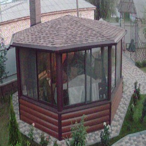 russian federation - volgograd: small house