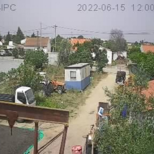 portugal - carnaxide: online webcam  in carnaxide