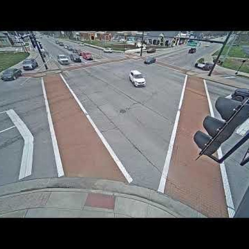 Live Traffic: SR 741 & SR 73 Intersection, Springboro, Ohio
